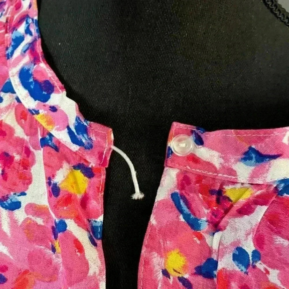 106. Time and Tru Floral Tank Top, Size M - Picture 2 of 5